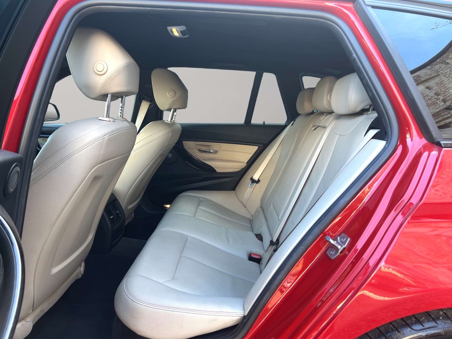 Used BMW 3 Series 2015 for sale - 77917752: Photo 20