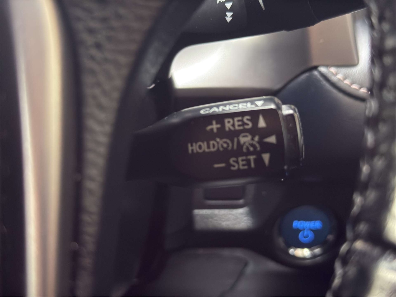 Used Toyota RAV4 2018 for sale - 76706764: Photo 40