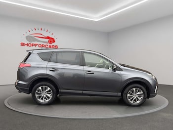 Used Toyota RAV4 2018 for sale - 76706764: Photo