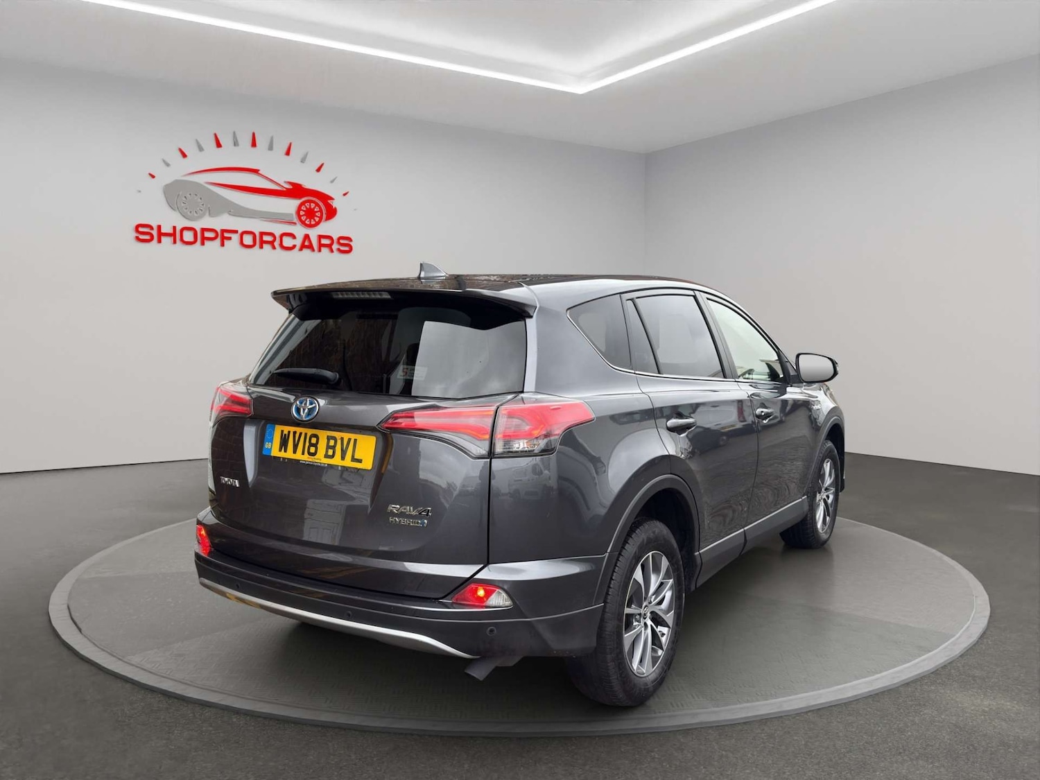 Used Toyota RAV4 2018 for sale - 76706764: Photo 5