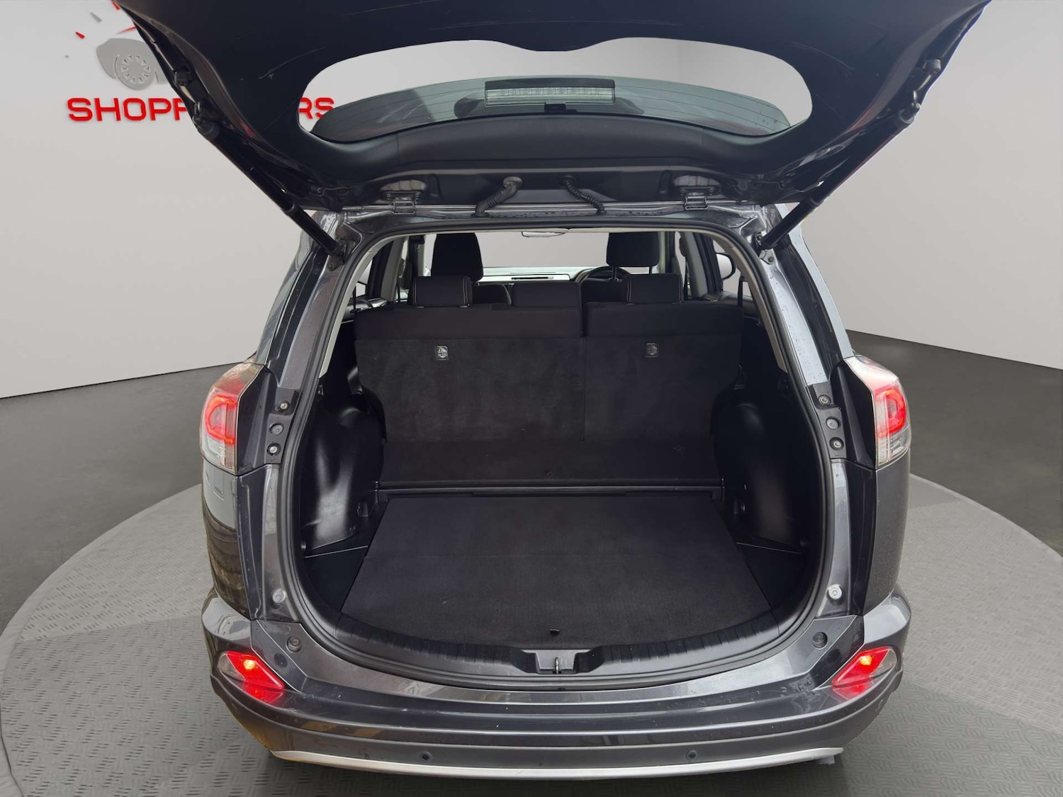 Used Toyota RAV4 2018 for sale - 76706764: Photo 7