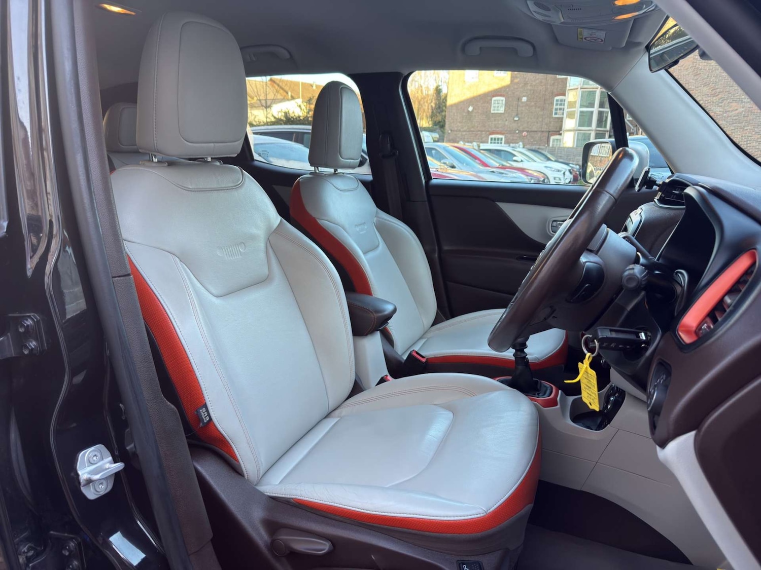 Used Jeep Renegade 2018 for sale - 76720438: Photo 15