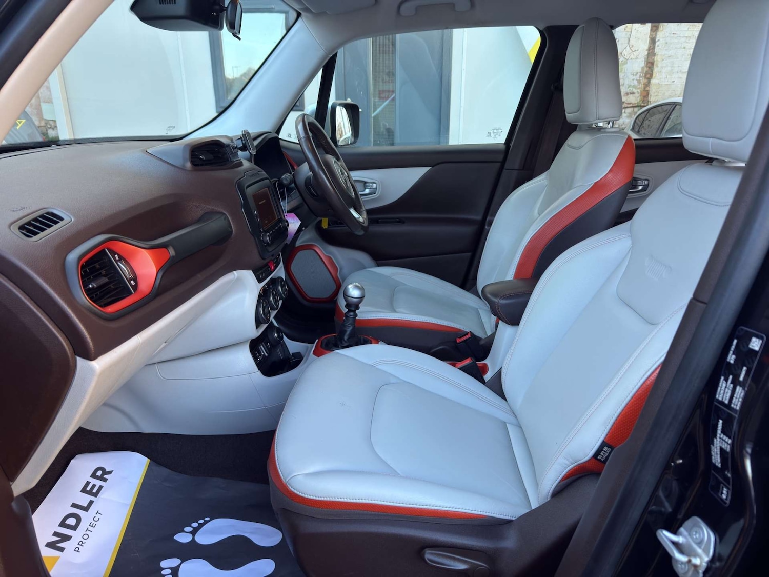 Used Jeep Renegade 2018 for sale - 76720438: Photo 19