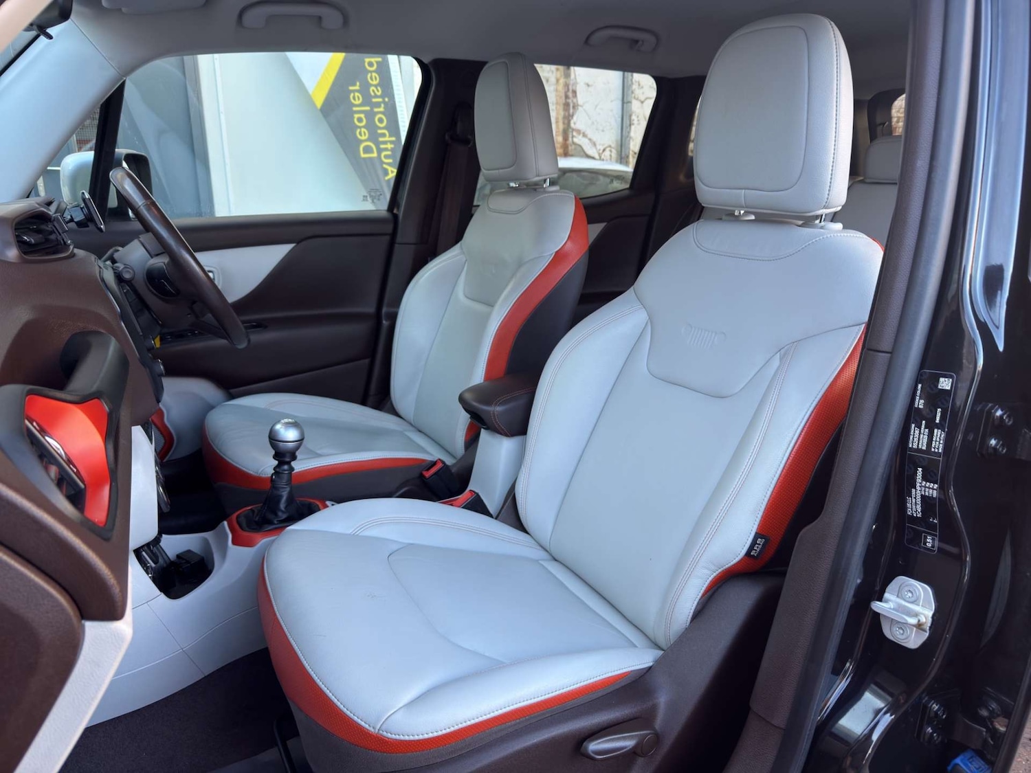 Used Jeep Renegade 2018 for sale - 76720438: Photo 20