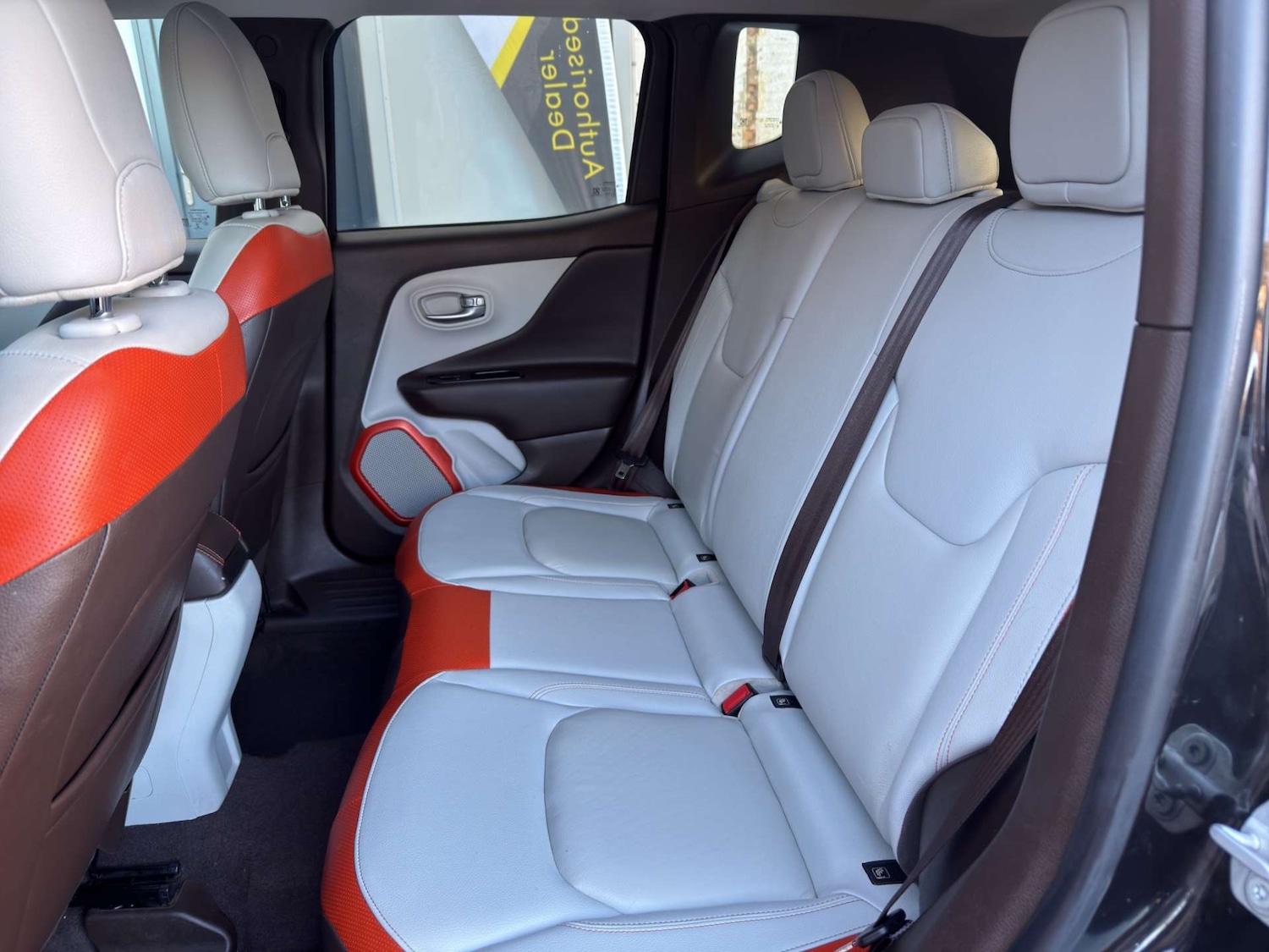 Used Jeep Renegade 2018 for sale - 76720438: Photo 21