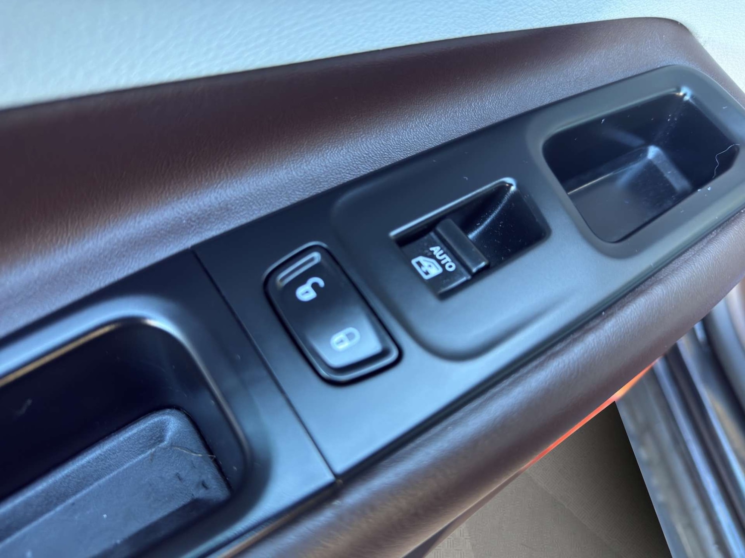 Used Jeep Renegade 2018 for sale - 76720438: Photo 40