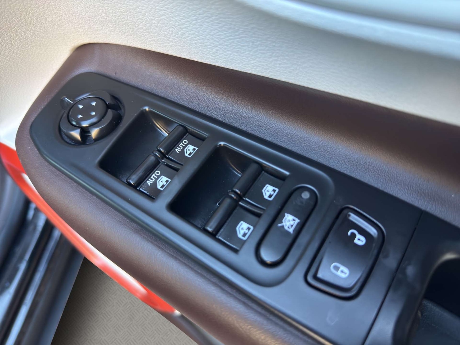 Used Jeep Renegade 2018 for sale - 76720438: Photo 42