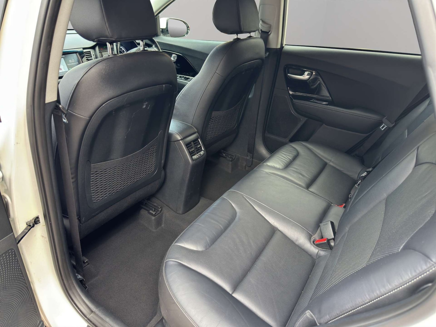 Vehicle 28