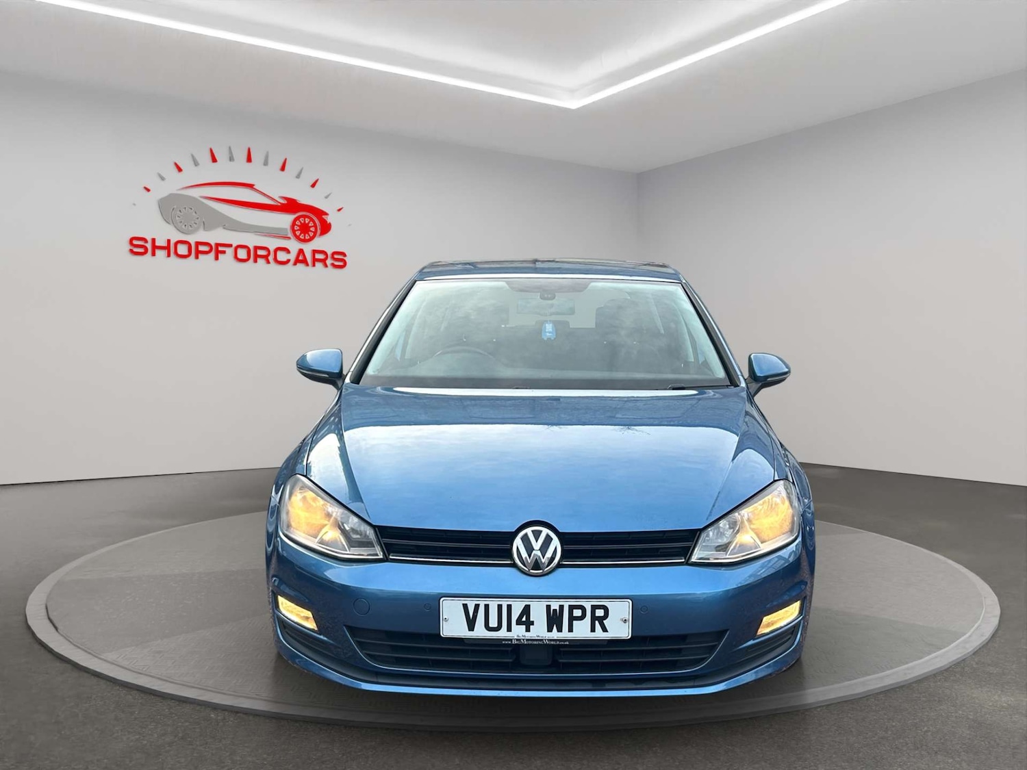 Used Volkswagen Golf 2014 for sale - 77393380: Photo 2
