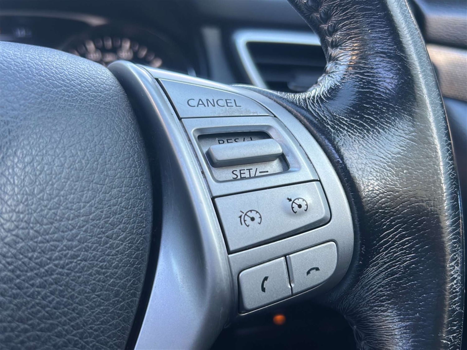 Used Nissan X-Trail 2016 for sale - 76465938: Photo 25