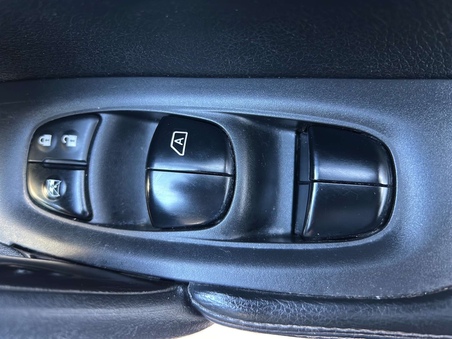 Used Nissan X-Trail 2016 for sale - 76465938: Photo 40