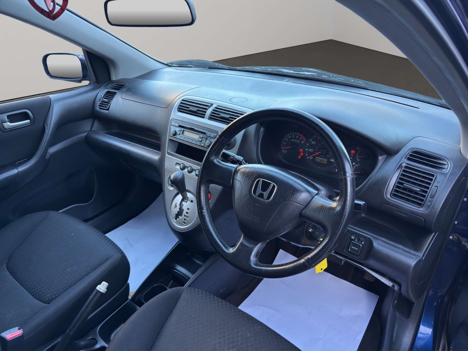 Used Honda Civic 2003 for sale - 77115844: Photo 13