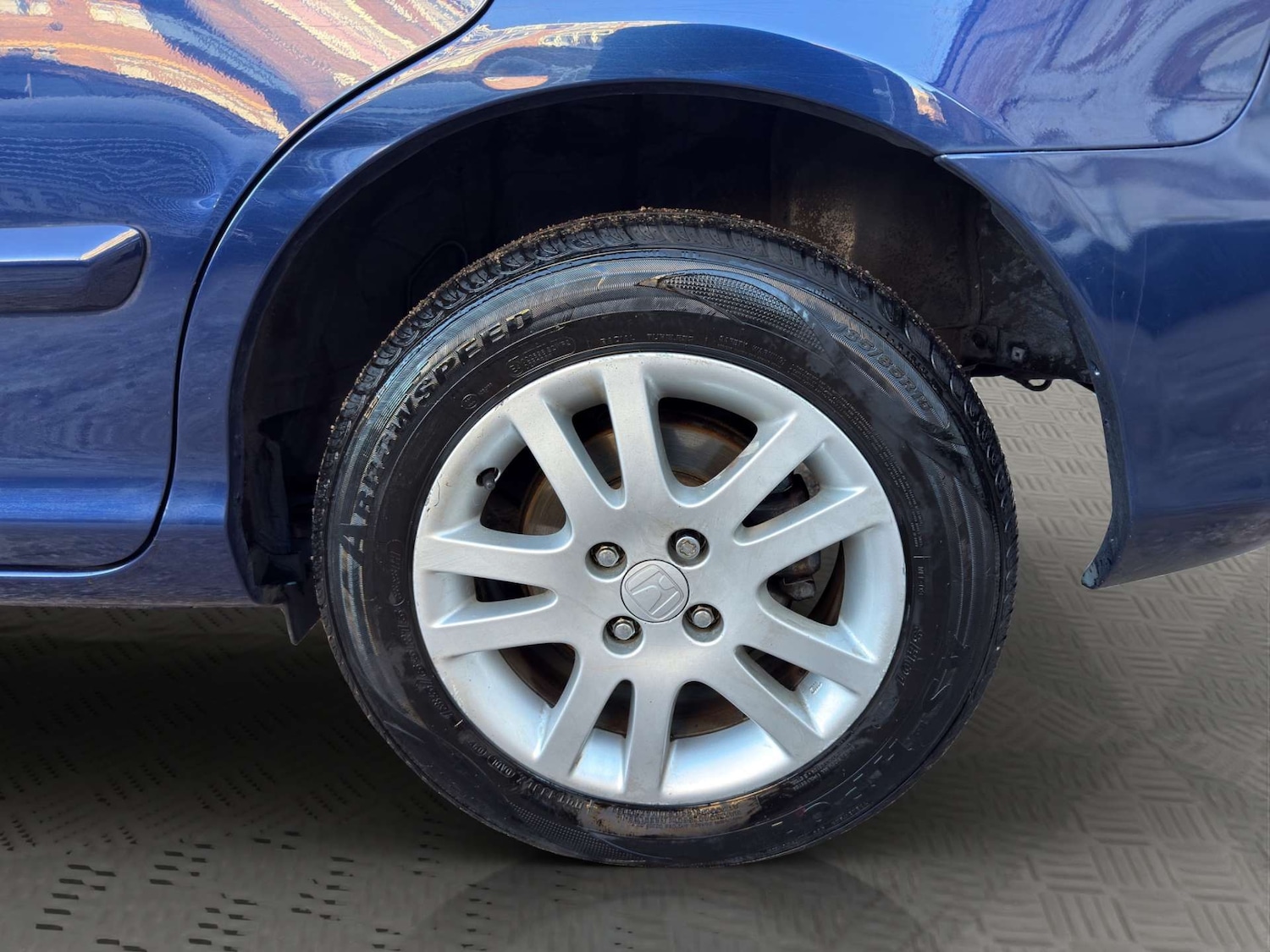 Used Honda Civic 2003 for sale - 77115844: Photo 41