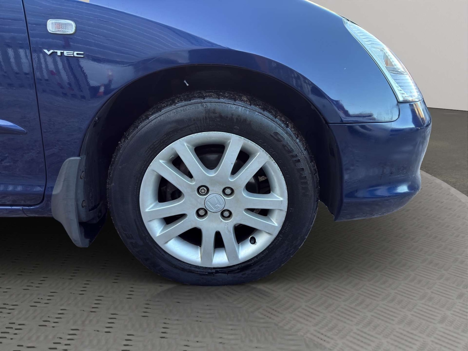 Used Honda Civic 2003 for sale - 77115844: Photo 43