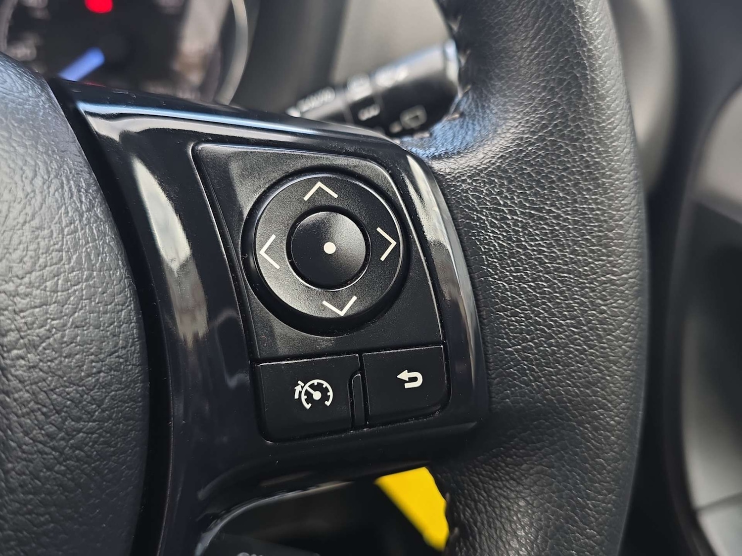 Used Toyota Yaris 2019 for sale - 76363765: Photo 20