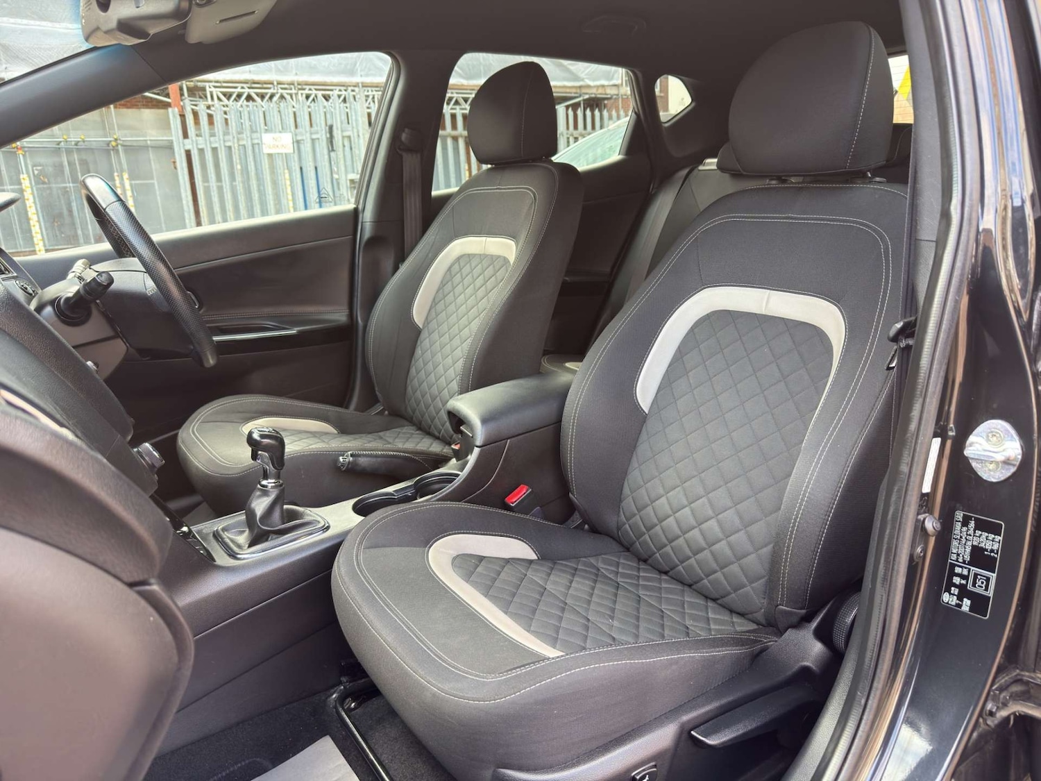 Used Kia Ceed 2016 for sale - 76345020: Photo 20