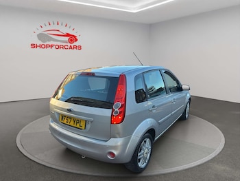 Used Ford Fiesta 2007 for sale - 77187820: Photo