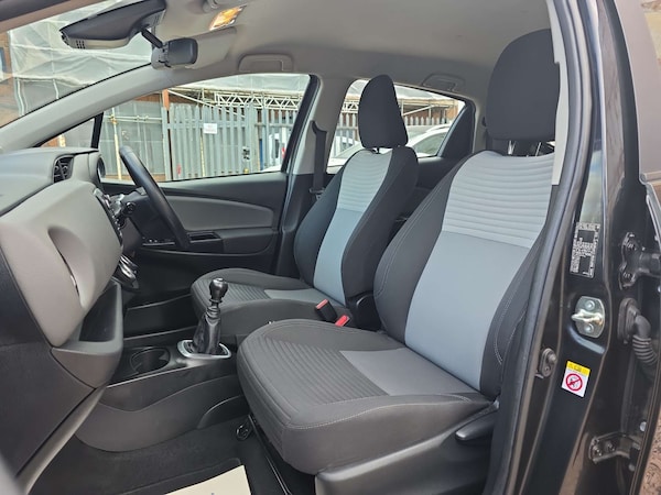 Used Toyota Yaris 2019 for sale - 75651786: Photo 42