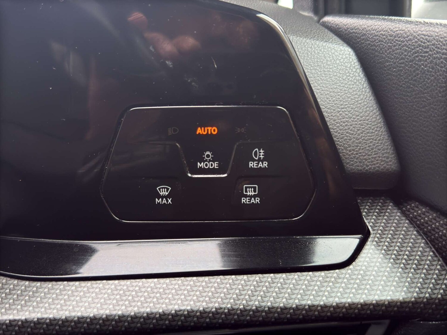 Used Volkswagen Golf 2020 for sale - 77551273: Photo 25