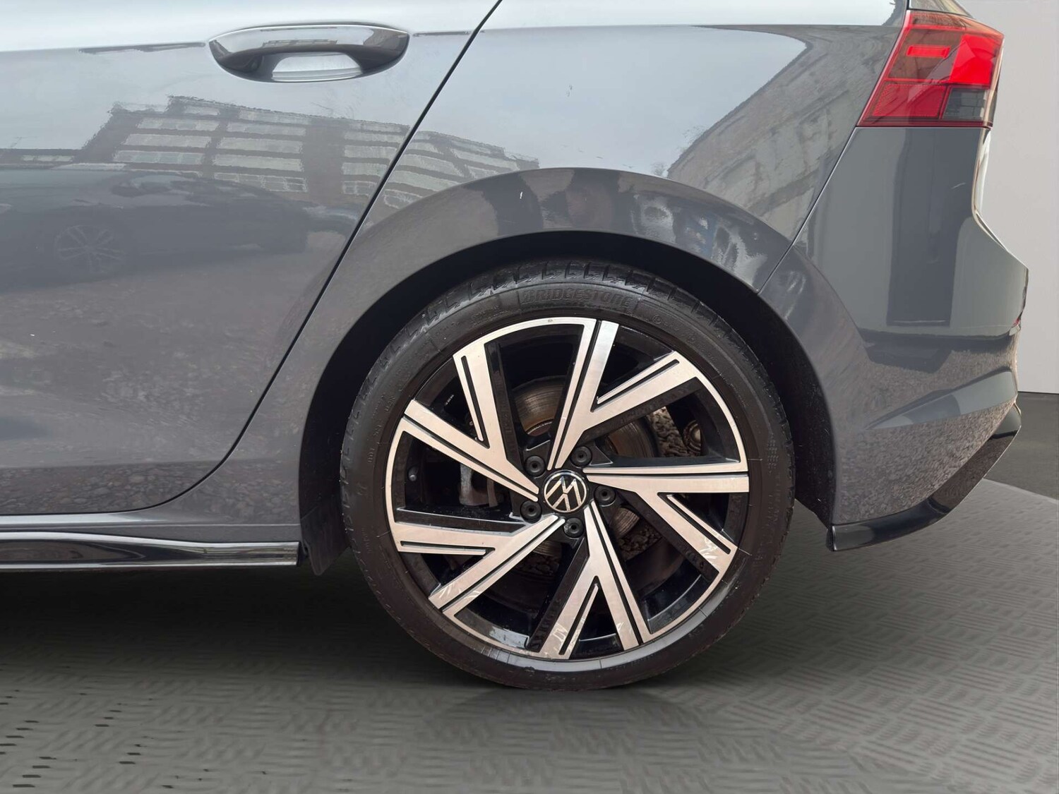 Used Volkswagen Golf 2020 for sale - 77551273: Photo 34