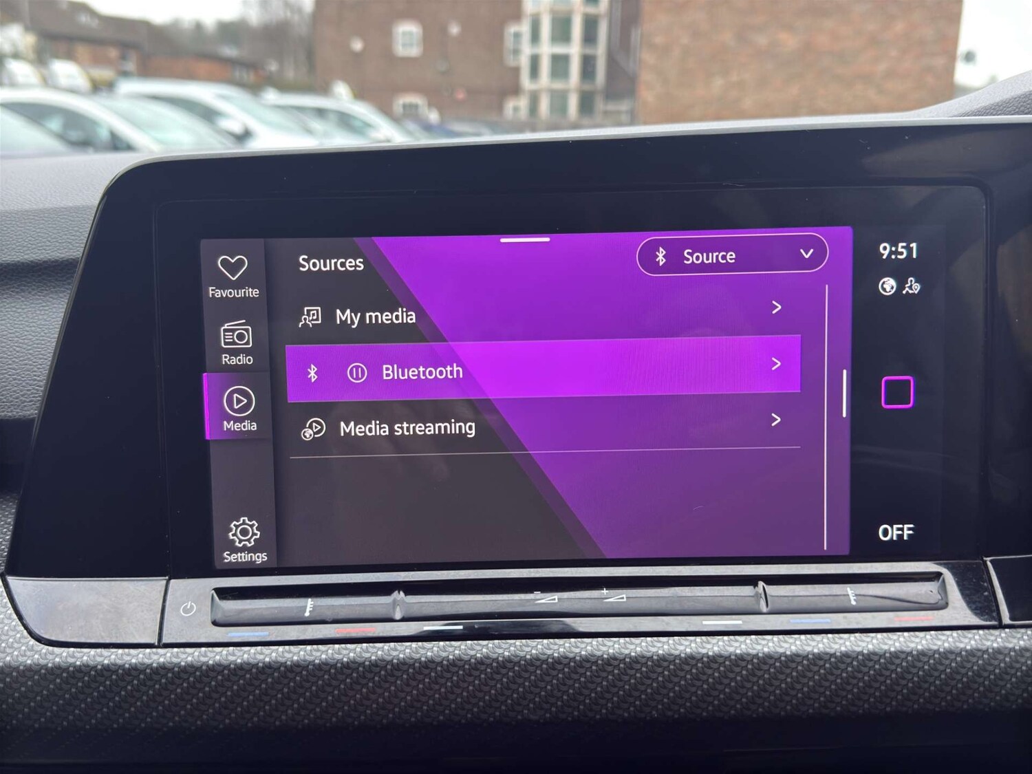 Used Volkswagen Golf 2020 for sale - 77551273: Photo 39