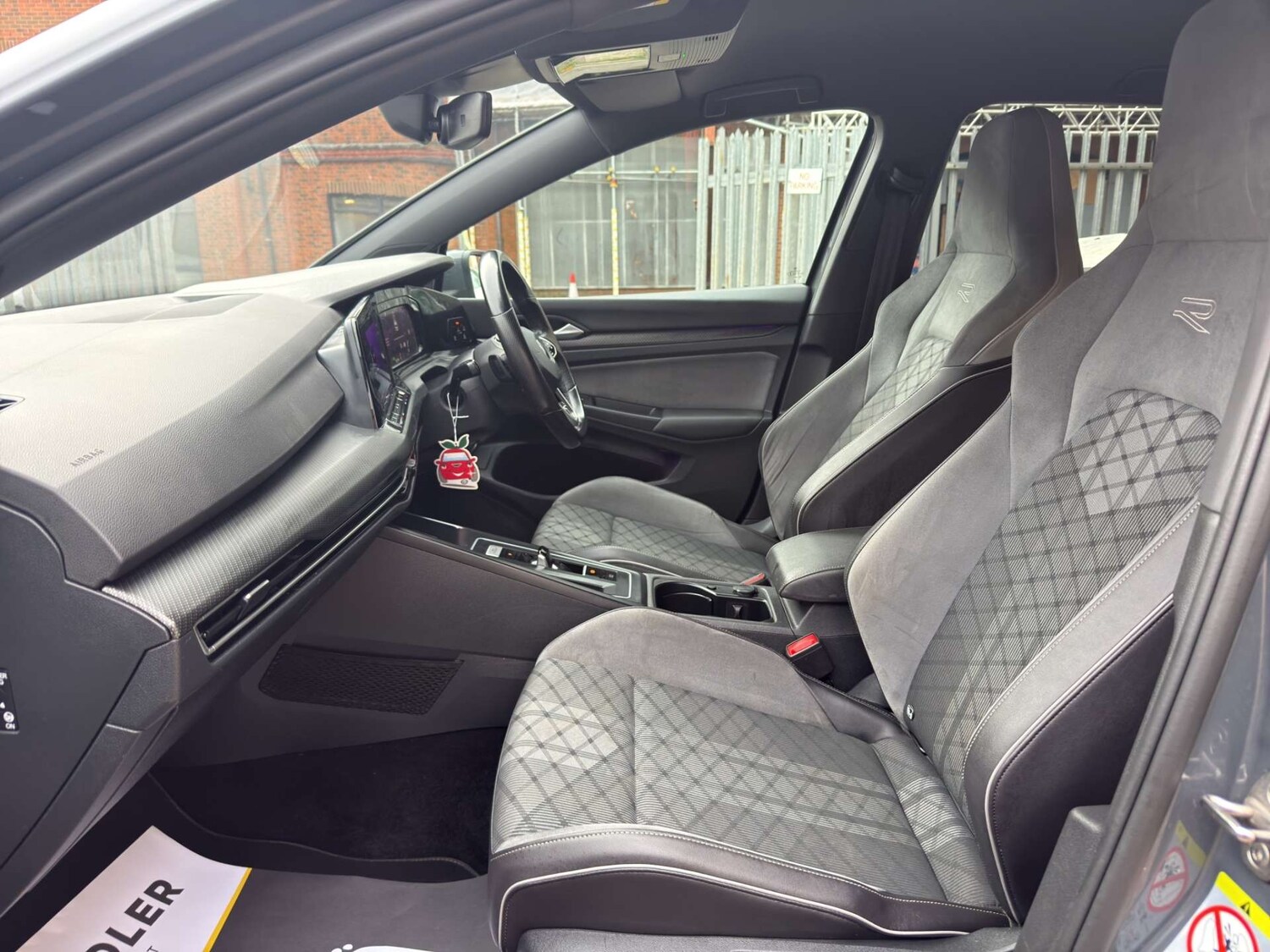 Used Volkswagen Golf 2020 for sale - 77551273: Photo 48