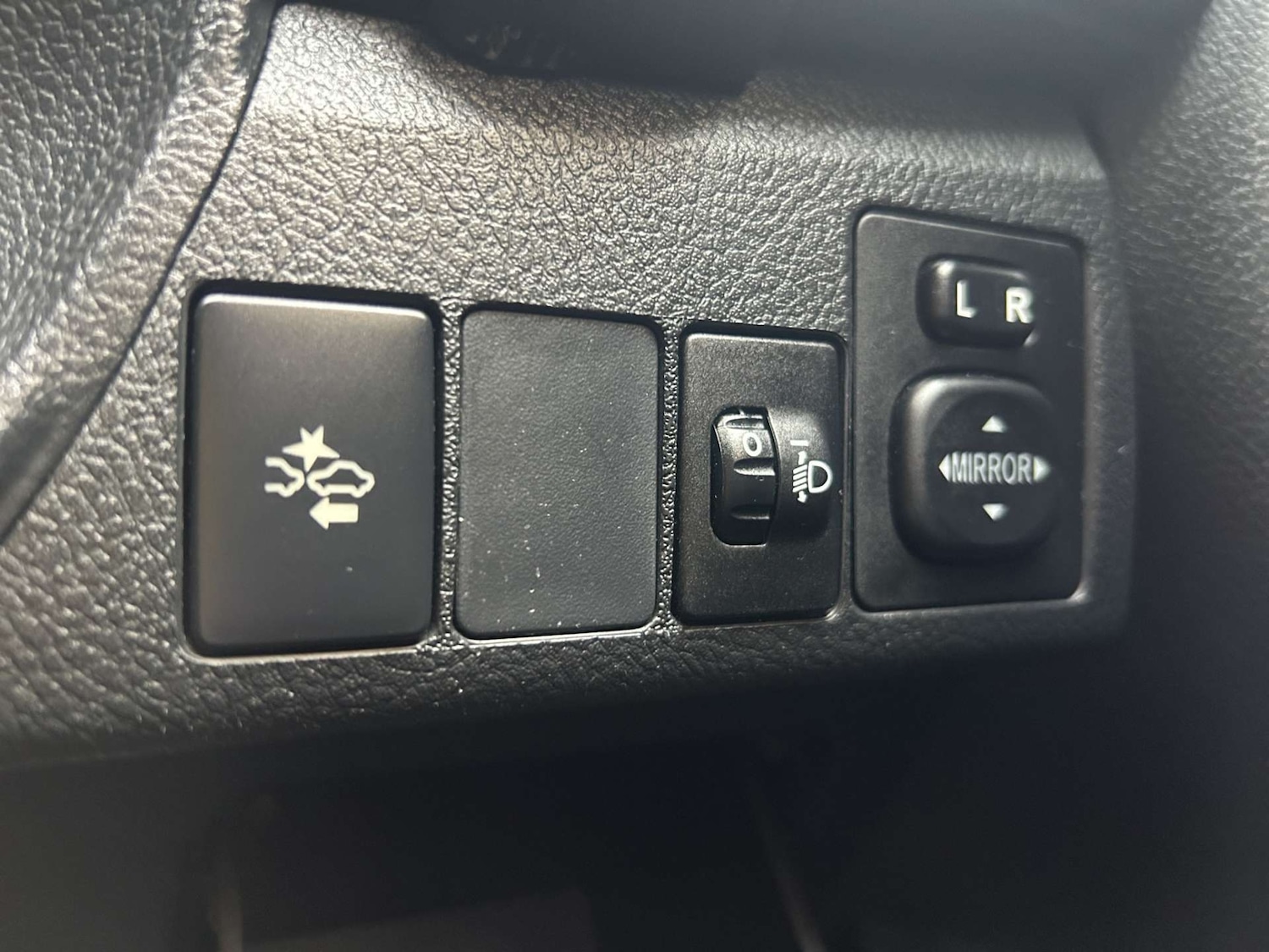 Used Toyota Auris 2017 for sale - 76290974: Photo 31