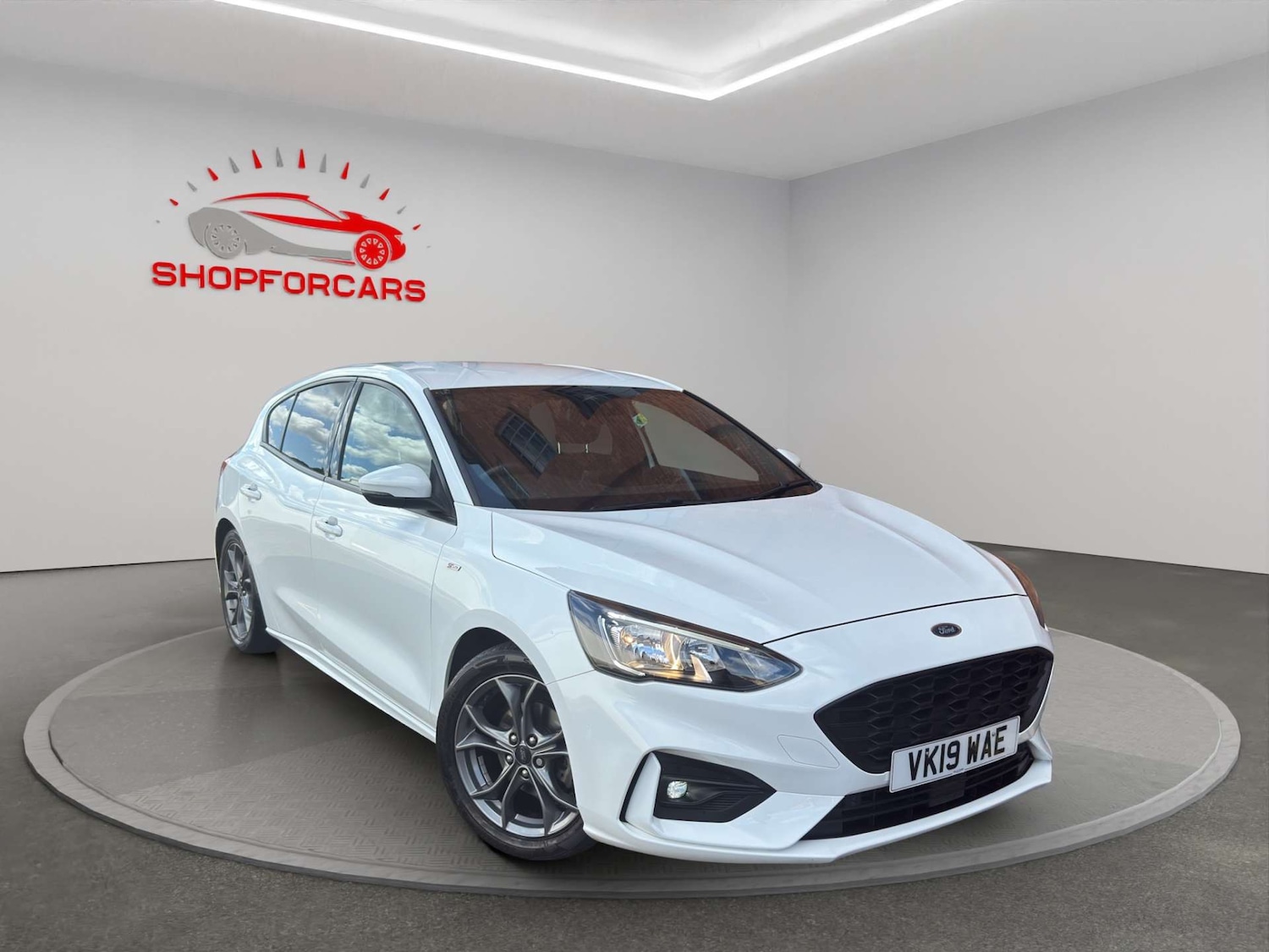 Used Ford Focus 2019 for sale - 76601403: Photo 1