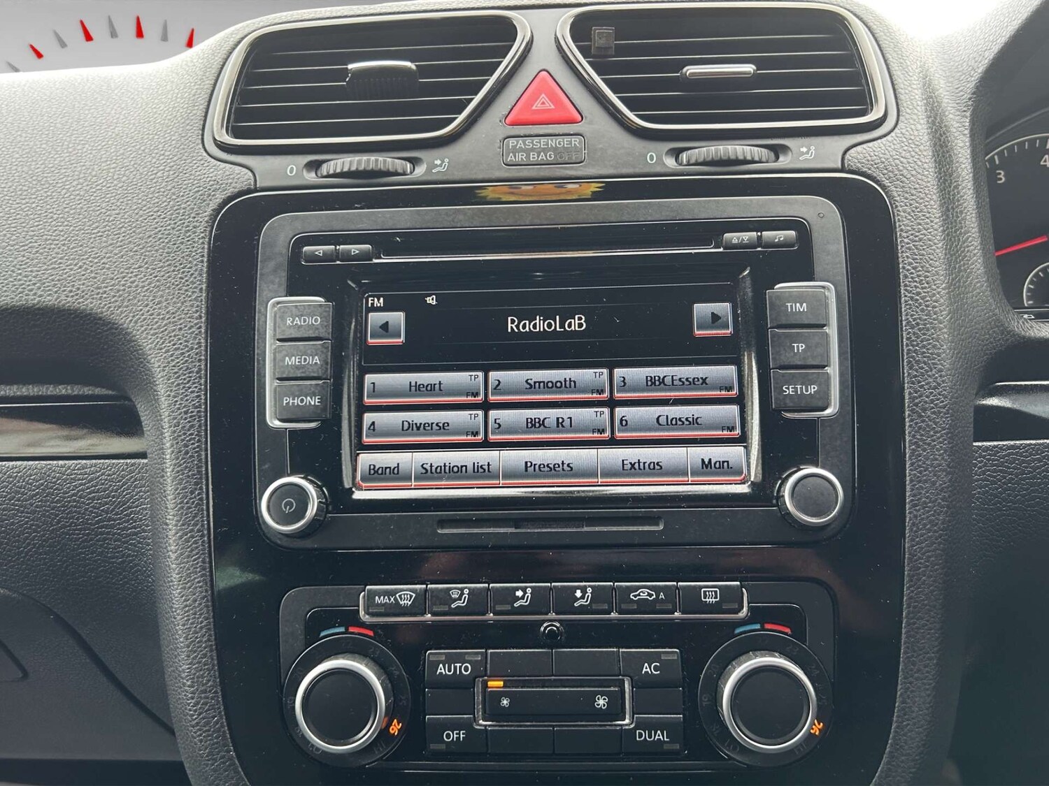 Used Volkswagen Scirocco 2011 for sale - 78124708: Photo 21