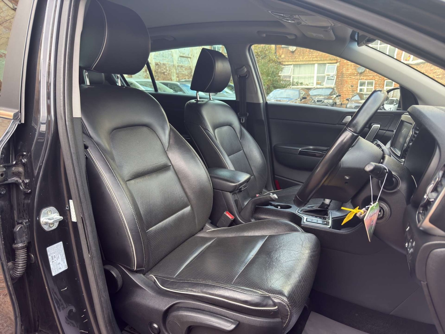 Used Kia Sportage 2017 for sale - 76558360: Photo 15