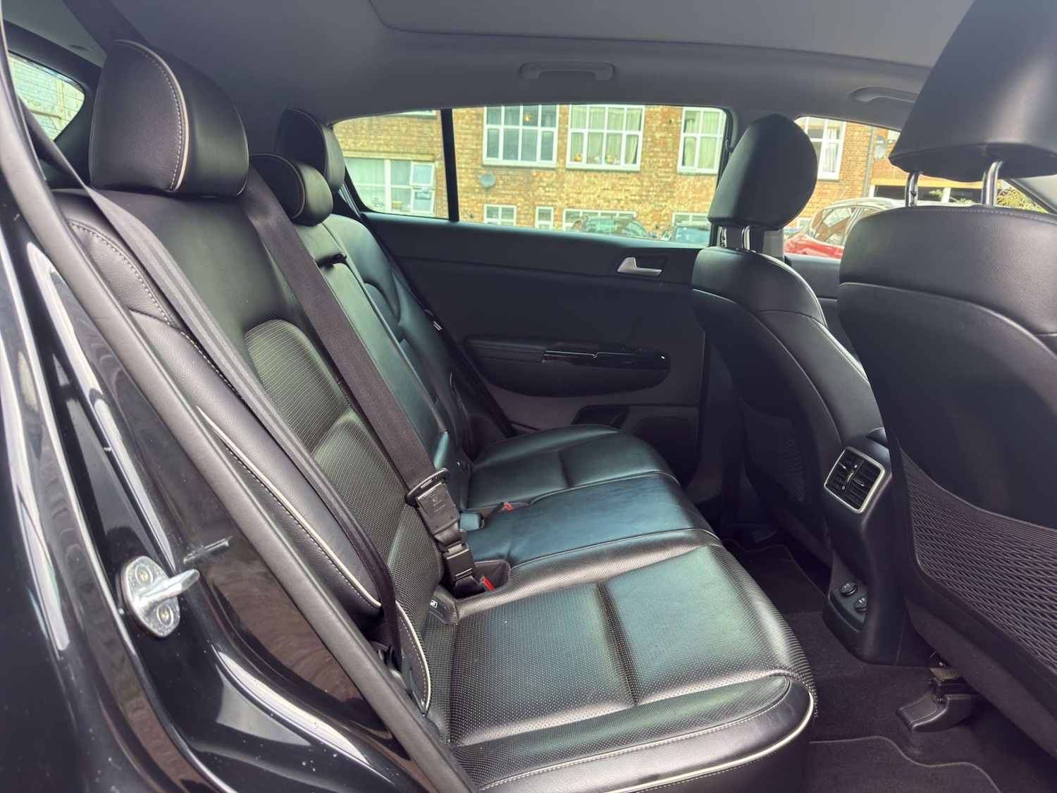 Used Kia Sportage 2017 for sale - 76558360: Photo 17