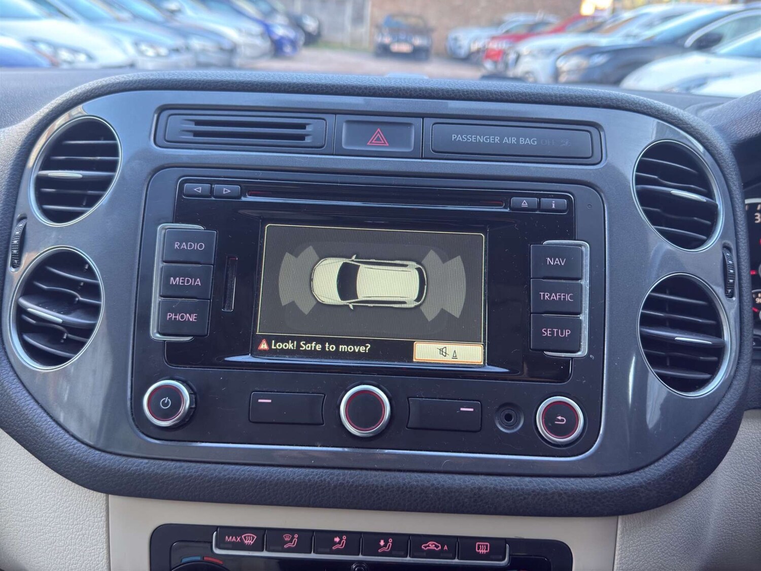 Used Volkswagen Tiguan 2014 for sale - 78111281: Photo 26