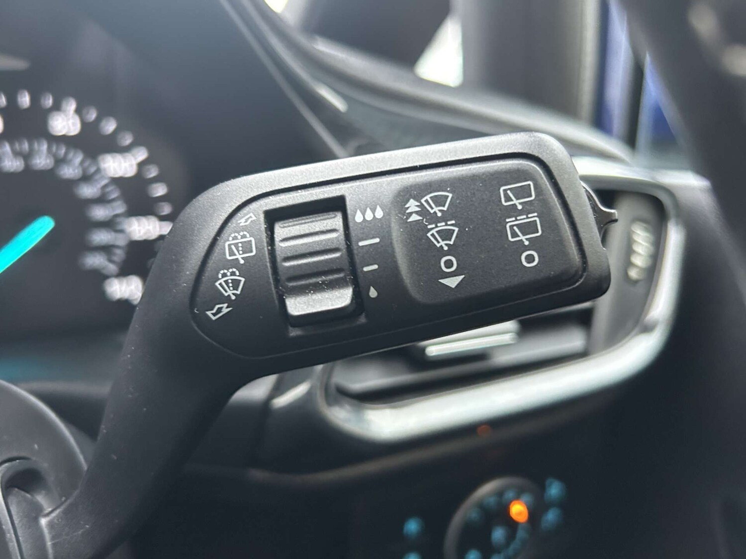 Used Ford Fiesta 2018 for sale - 77701590: Photo 32