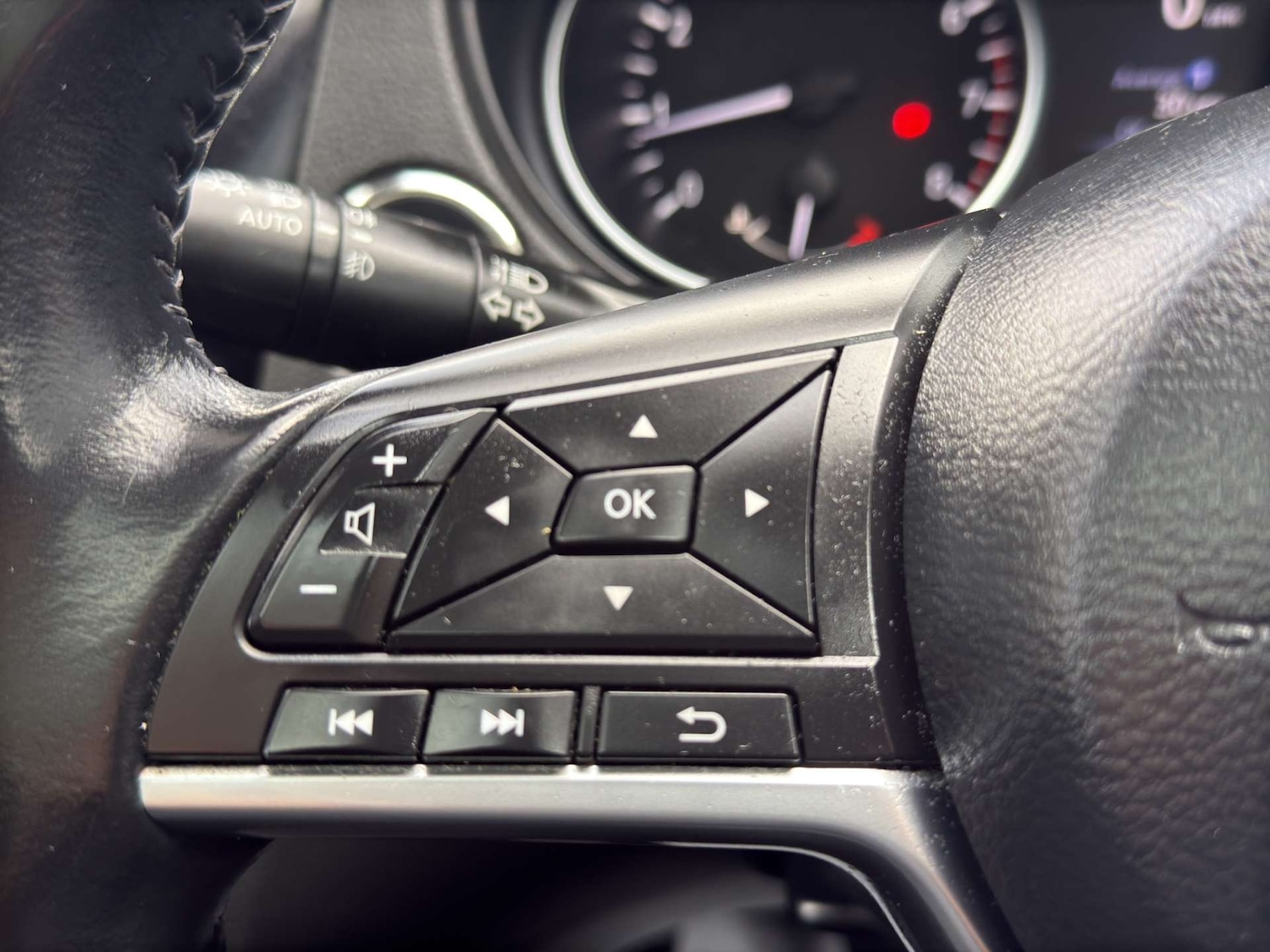 Used Nissan Qashqai 2018 for sale - 77452505: Photo 24