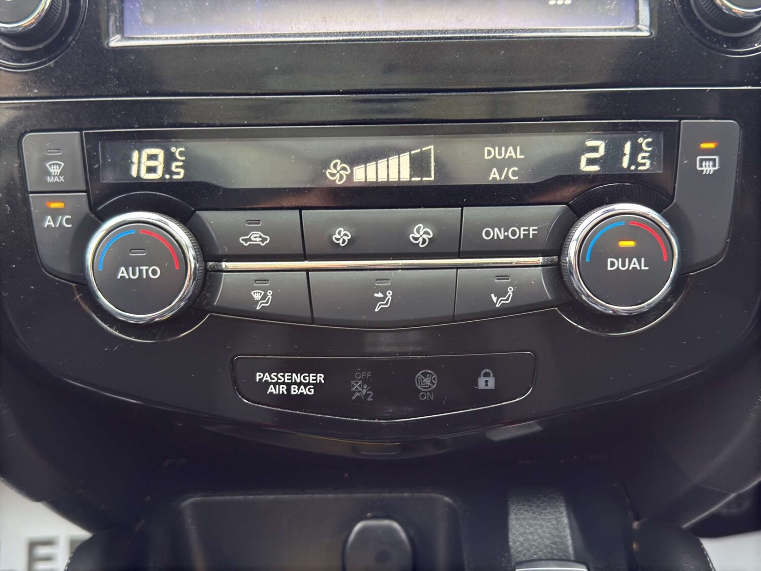 Used Nissan Qashqai 2018 for sale - 77452505: Photo 33