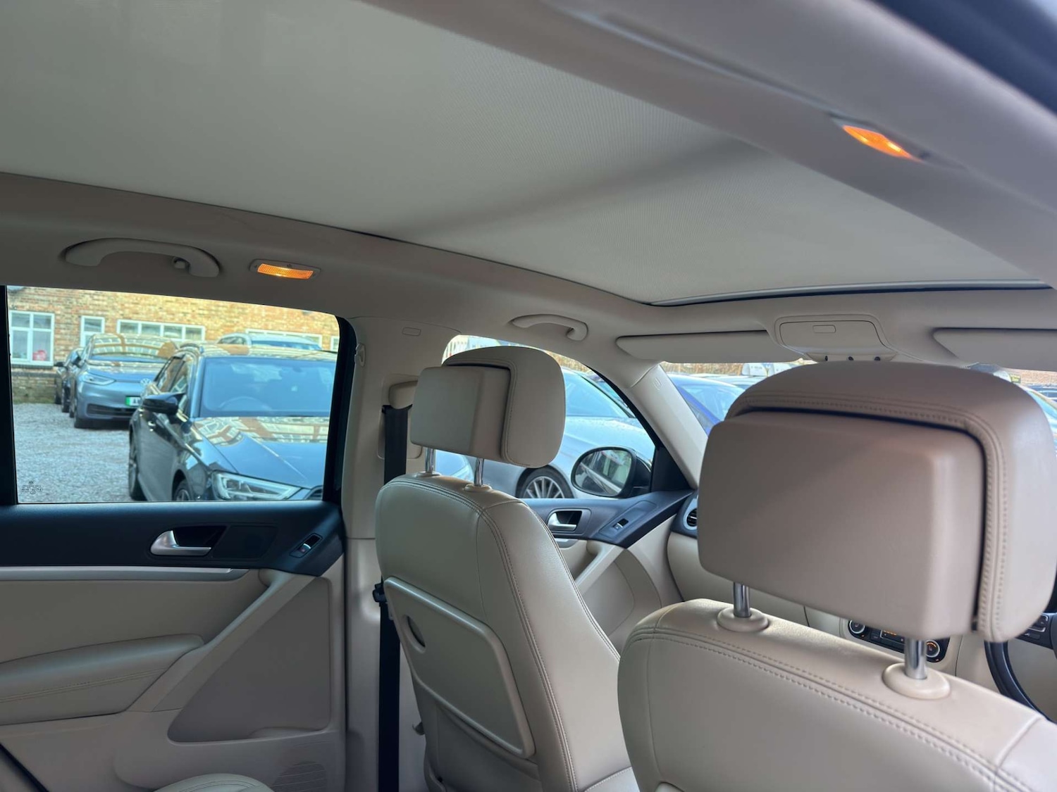 Used Volkswagen Tiguan 2014 for sale - 77452507: Photo 32