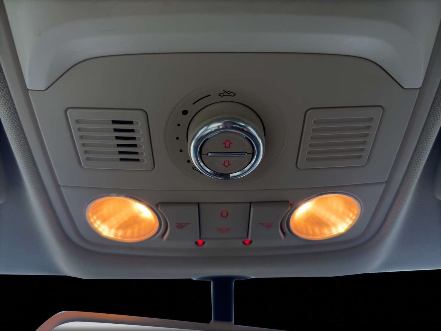 Used Volkswagen Tiguan 2014 for sale - 77452507: Photo 41