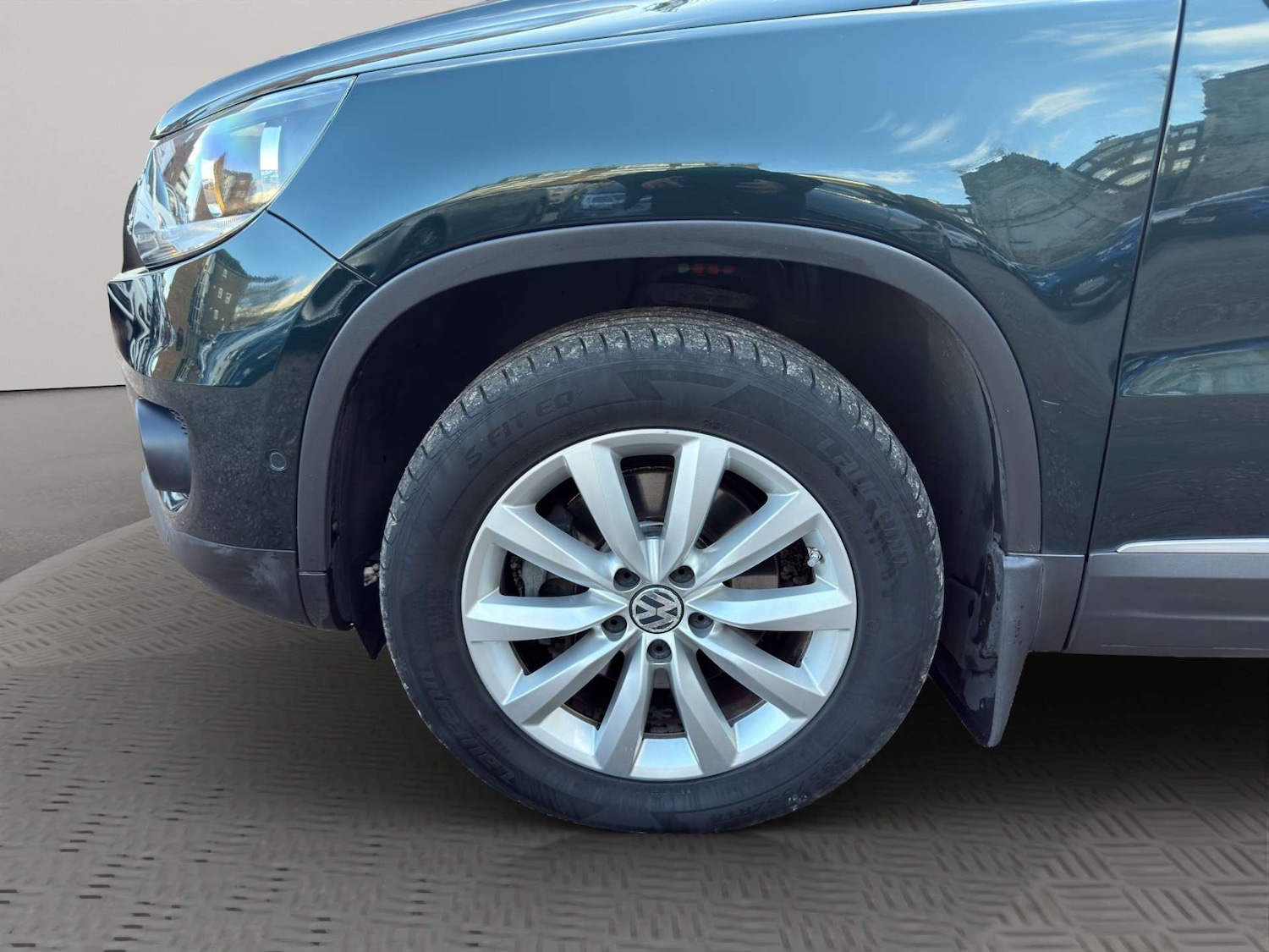 Used Volkswagen Tiguan 2014 for sale - 77452507: Photo 48