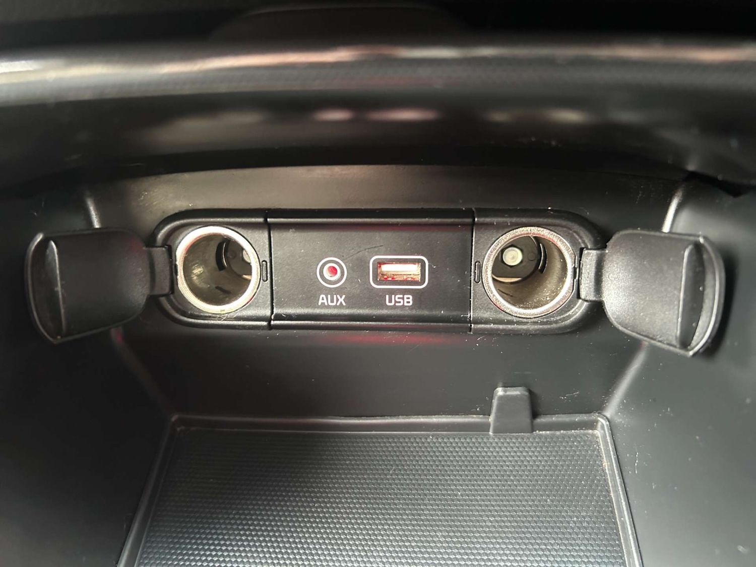 Used Kia Sorento 2016 for sale - 77872490: Photo 30