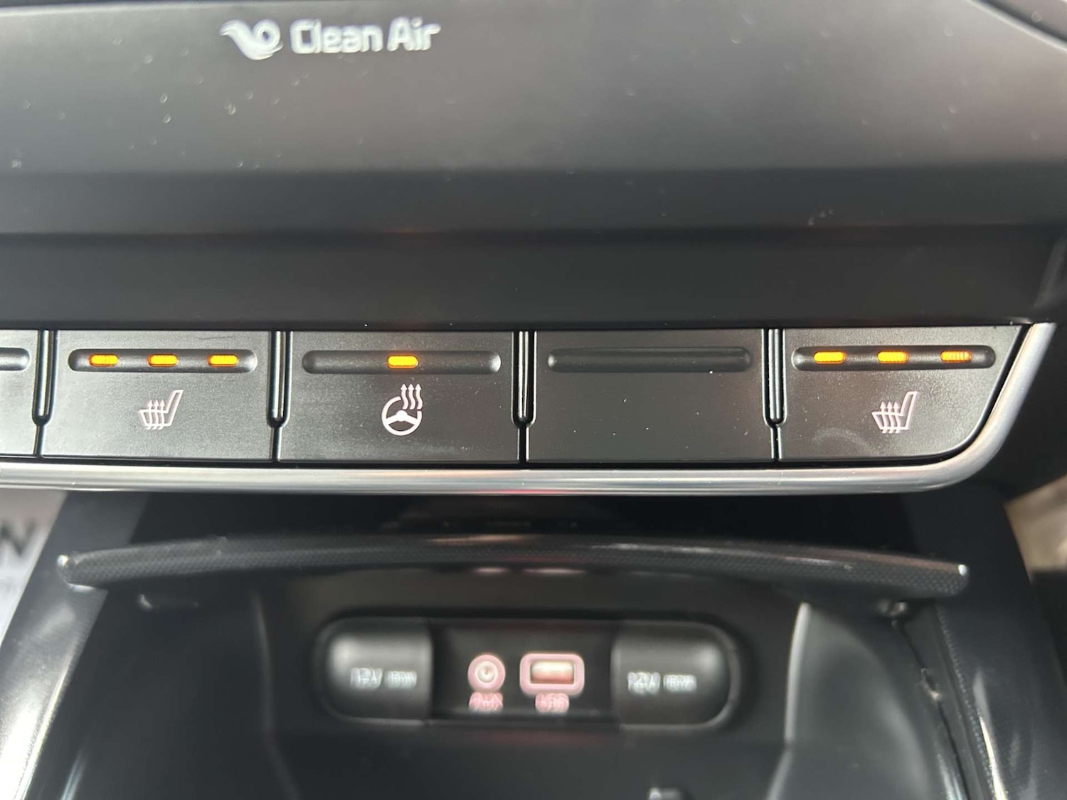 Used Kia Sorento 2016 for sale - 77872490: Photo 31