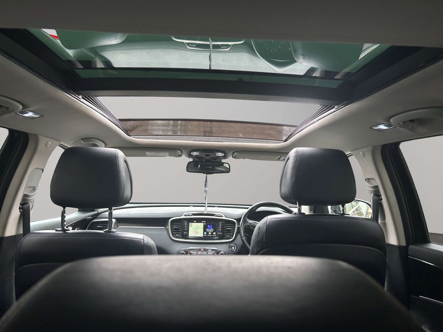 Used Kia Sorento 2016 for sale - 77872490: Photo 32