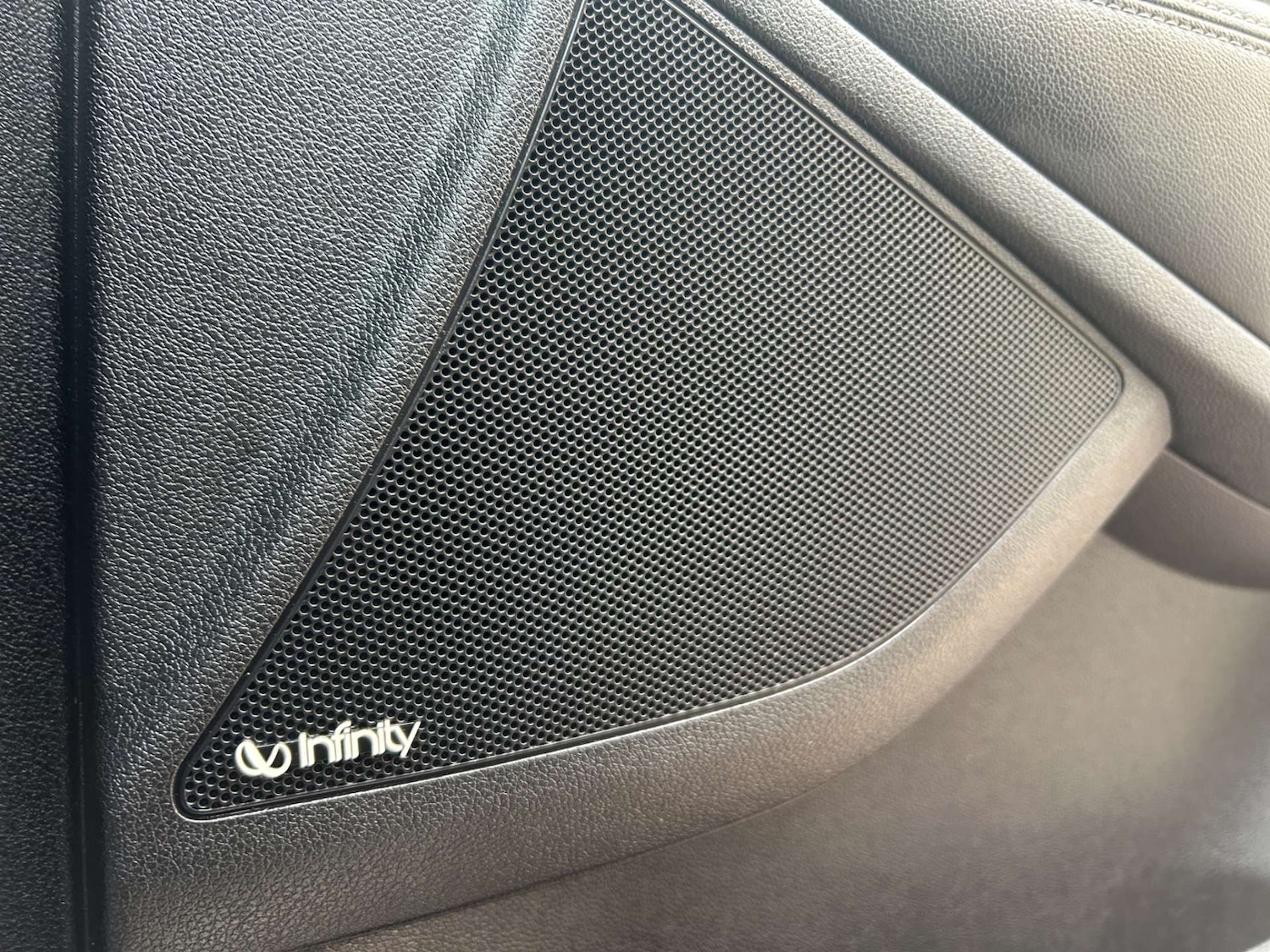 Used Kia Sorento 2016 for sale - 77872490: Photo 34