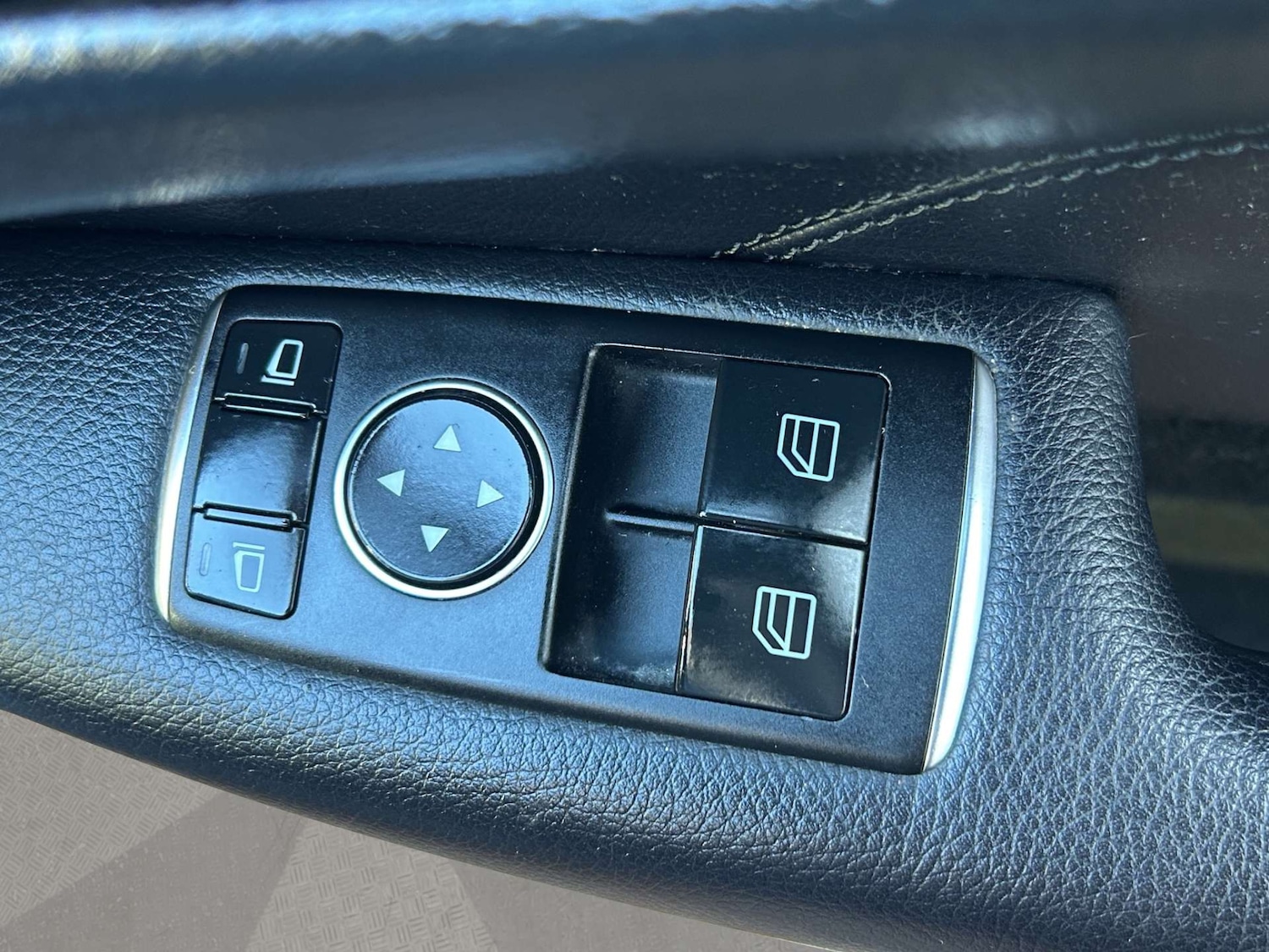 Used Mercedes-Benz C Class 2013 for sale - 77080238: Photo 33