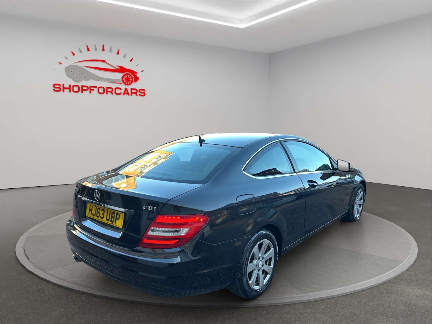 Used Mercedes-Benz C Class 2013 for sale - 77080238: Photo 5