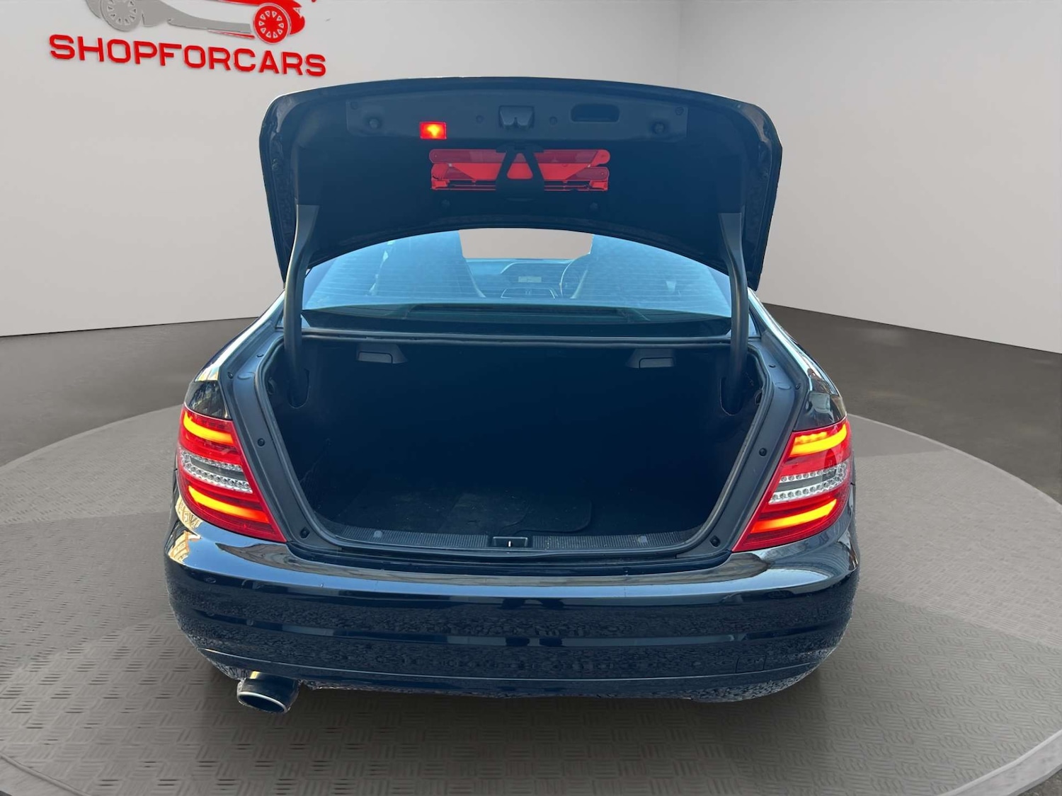 Used Mercedes-Benz C Class 2013 for sale - 77080238: Photo 7