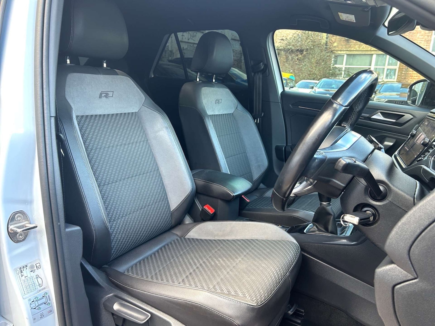 Used Volkswagen T-Roc 2018 for sale - 77262786: Photo 13