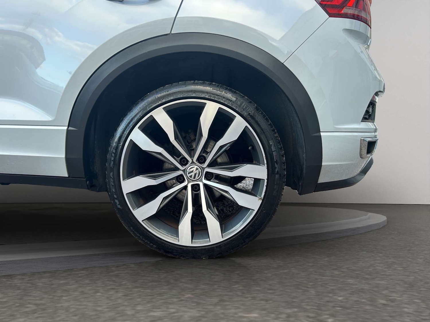 Used Volkswagen T-Roc 2018 for sale - 77262786: Photo 54