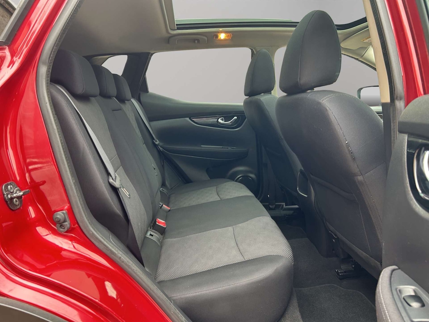 Used Nissan Qashqai 2016 for sale - 76245066: Photo 17