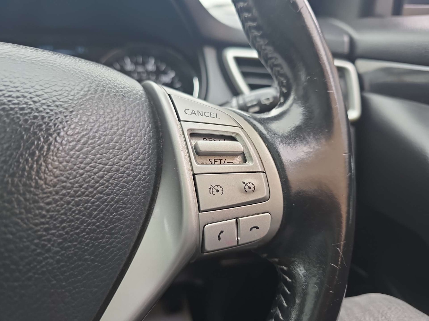 Used Nissan Qashqai 2016 for sale - 76245066: Photo 32