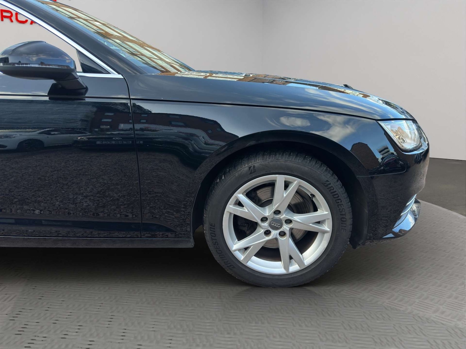 Used Audi A4 2019 for sale - 77567775: Photo 3